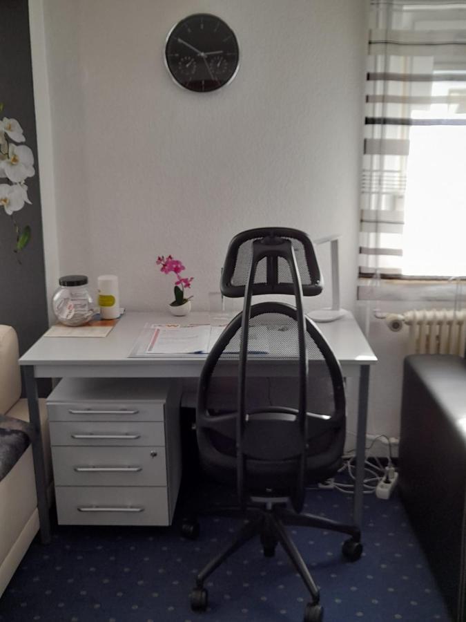 Ferienwohnung Mit Kleinem Garten 소넨불 외부 사진